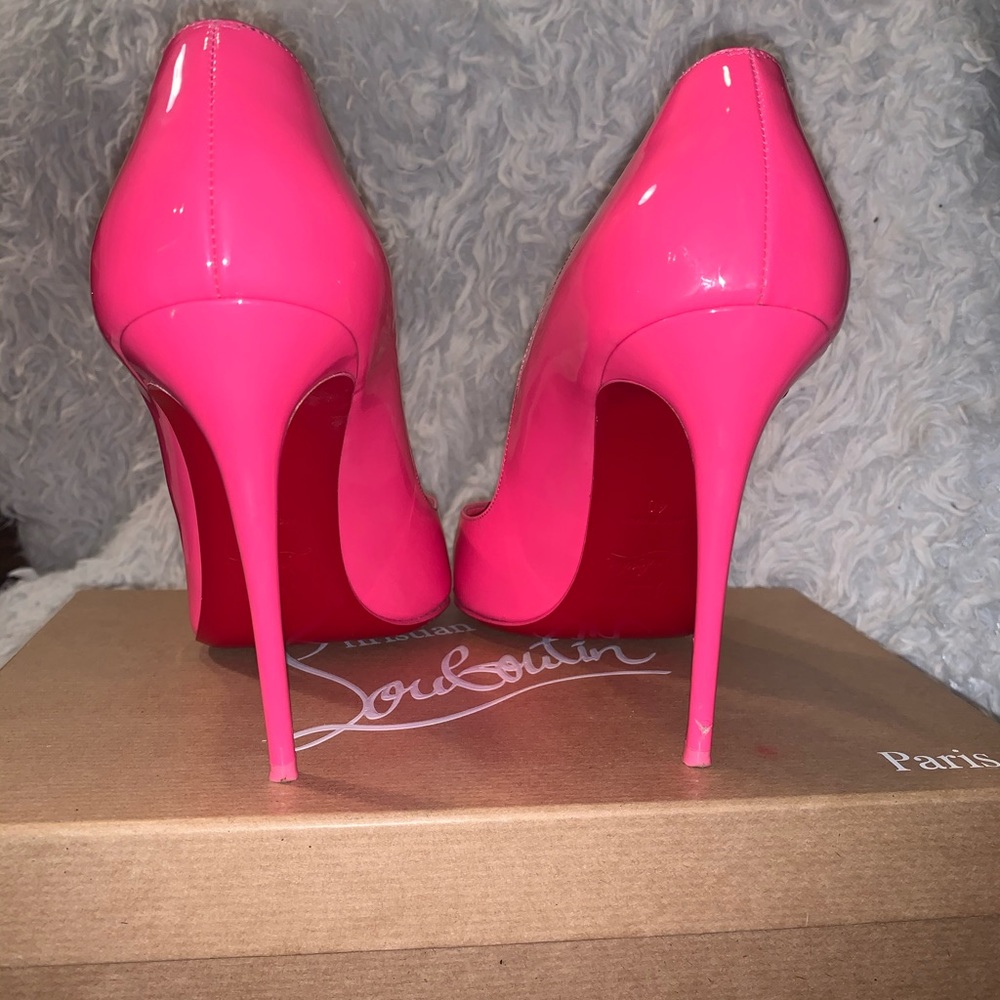 Christian Louboutin Pump